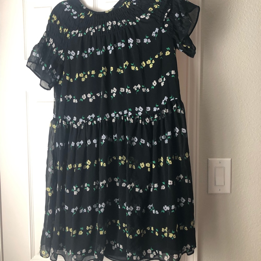 EUC size xs Ann Taylor navy floral dress
